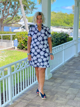 NAVY DAISY SHORT SLEEVE DRESS