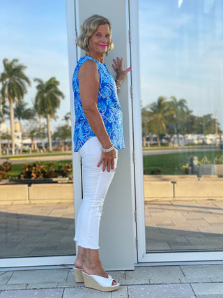 AQUA LANE SLEEVELESS V -NECK - Cathys Place