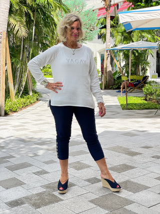 CHENILLE WHITE VACA CREW SWEATER
