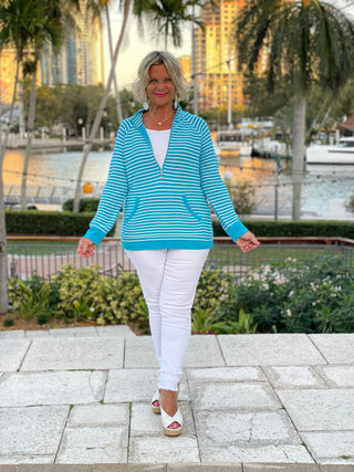 AQUA STRIPE ZIPPER SWEATER