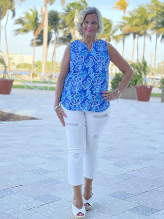 AQUA LANE SLEEVELESS V -NECK - Cathys Place