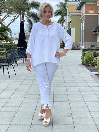 WHITE WAFFLE  3 BUTTON TOP