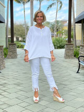 WHITE WAFFLE  3 BUTTON TOP