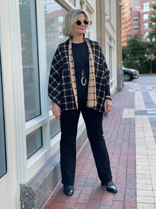 KATIE BLACK AND CAMEL WRAP