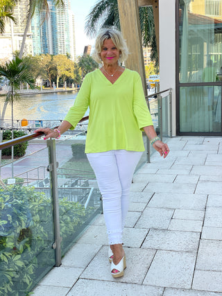 TAILORED SLEEVE LIME V NECK TOP