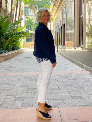BREIGHTEN BLUE  KEYHOLE TOP