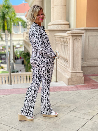 BLACK AND BEIGE PALM PALAZZO PANT - Cathys Place
