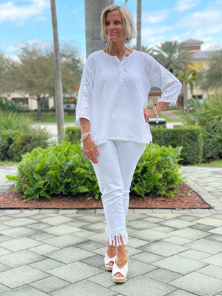 WHITE WAFFLE  3 BUTTON TOP