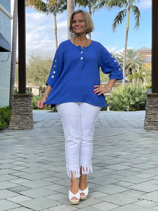 BLUE WAFFLE 3 BUTTON TOP - Cathys Place