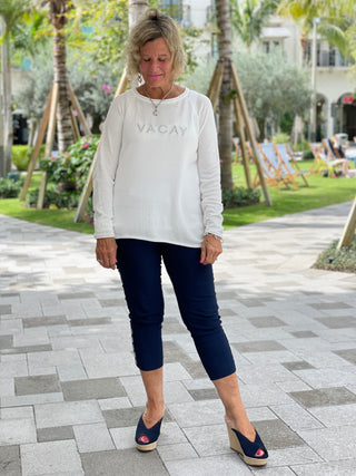CHENILLE WHITE VACA CREW SWEATER