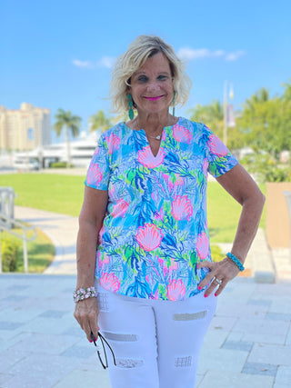 SEASHELL PINK AND BLUE SHORT SLEEVE
