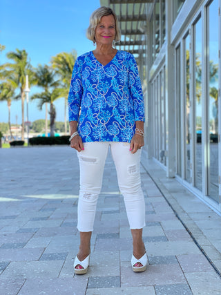 AQUA LANE V-NECK TOP - Cathys Place