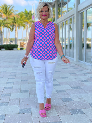 PINK SPADE SLEEVELESS V NECK - Cathys Place