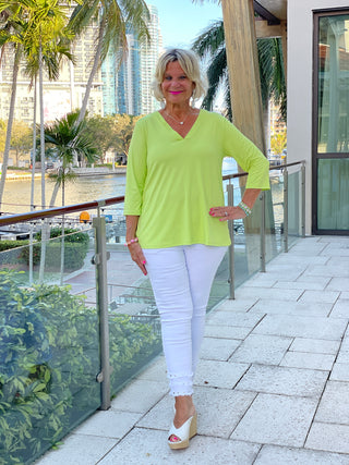 TAILORED SLEEVE LIME V NECK TOP