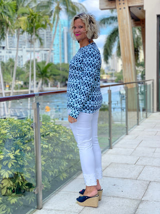 MELINA BLUE THUMB HOLE TOP