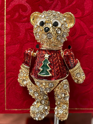 HOLIDAY SPECIAL BEAR PIN - Cathys Place