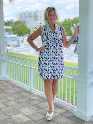 BLACK AND BEIGE COLLAR DRESS - Cathys Place