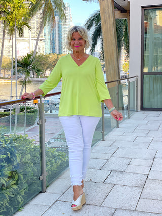 TAILORED SLEEVE LIME V NECK TOP