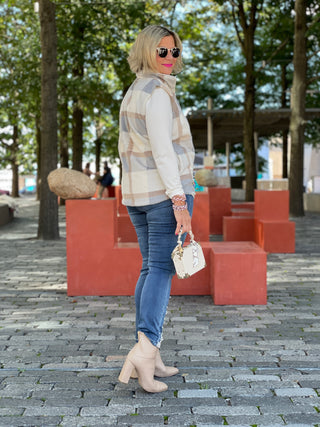 BLUE PLAID VEST - Cathys Place