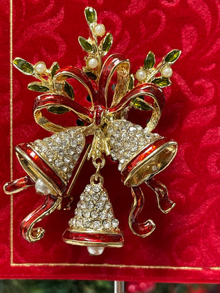 HOLIDAY BELLLS PIN - Cathys Place