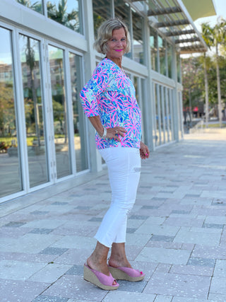 PINK PALM BEACH V-NECK TOP